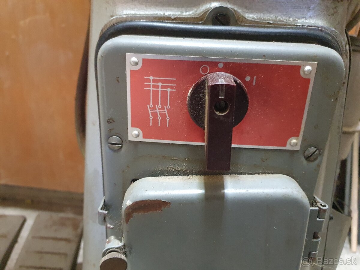 Šijací stroj MINERVA 01171 (Bagan) - 6