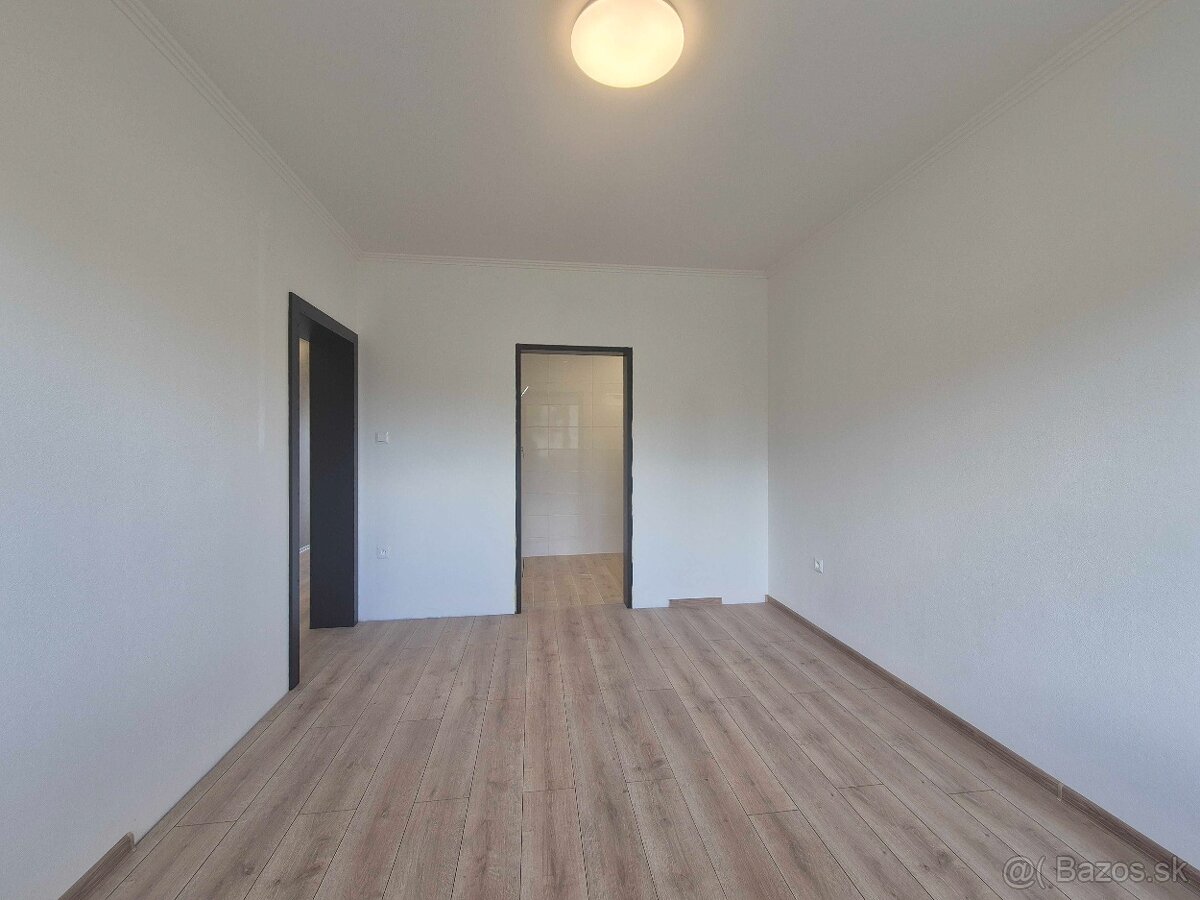 Predaj 4 izbový dom BUNGALOV v obci Dvory nad Žitavou - 6