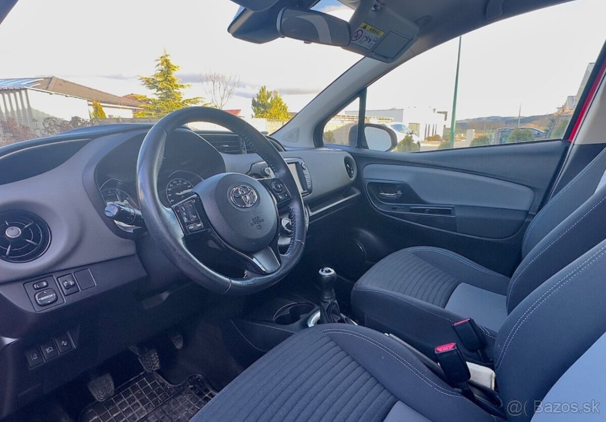 Yaris 1.0 VVT-i Active Benzín - 6