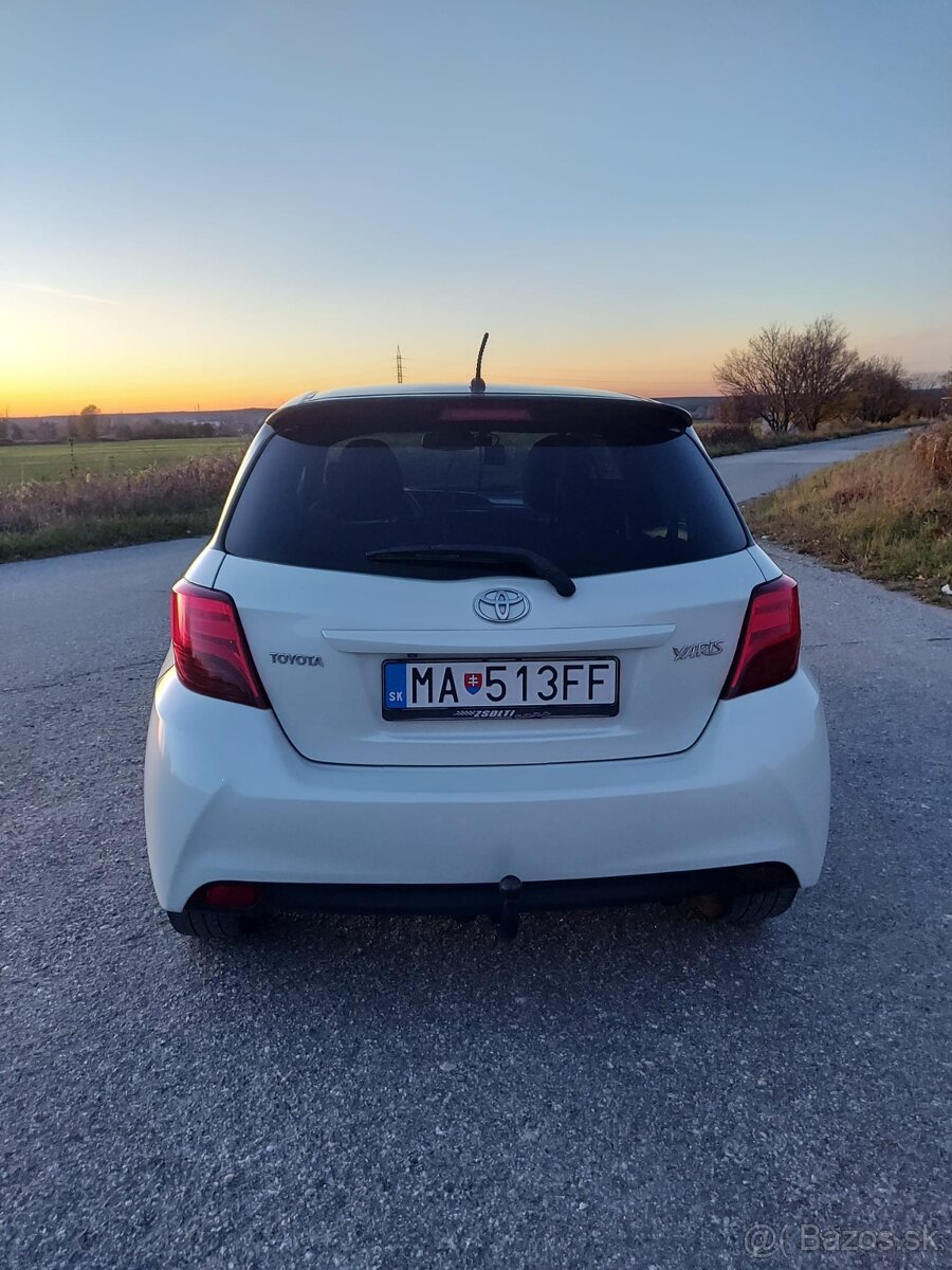 Toyota Yaris 1.33l benzín, 74 kW – výborný stav, plná výbava - 6