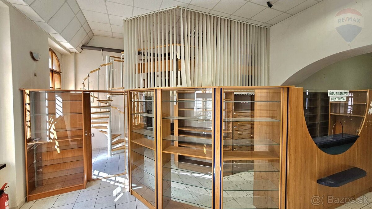 Obchodno-administratívne priestory na prenájom, Farská 10, N - 6