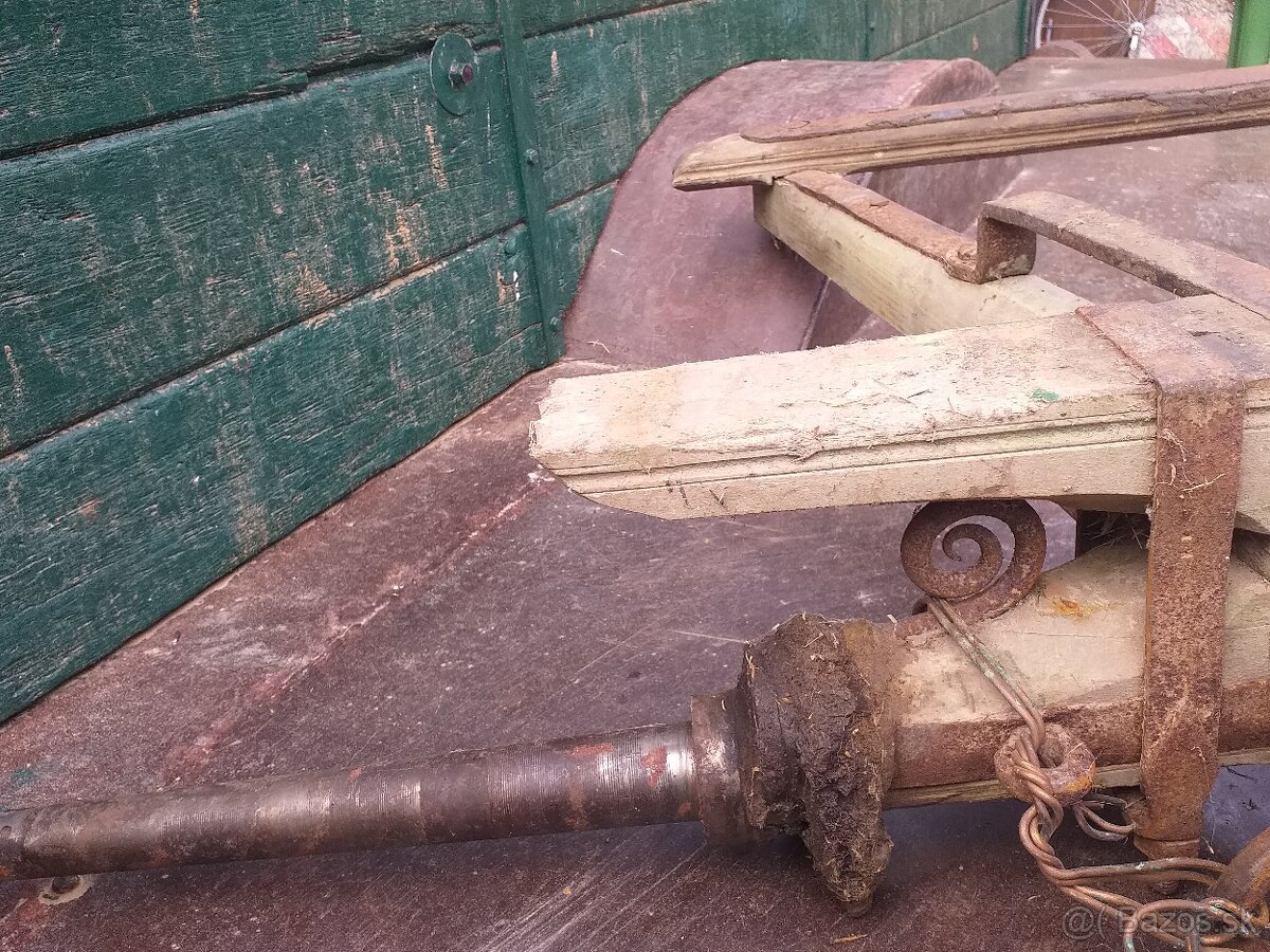 Predna os z konskeho voza - 6