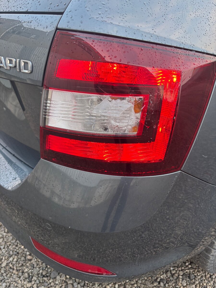 Škoda Rapid spaceback 1.0 - 6