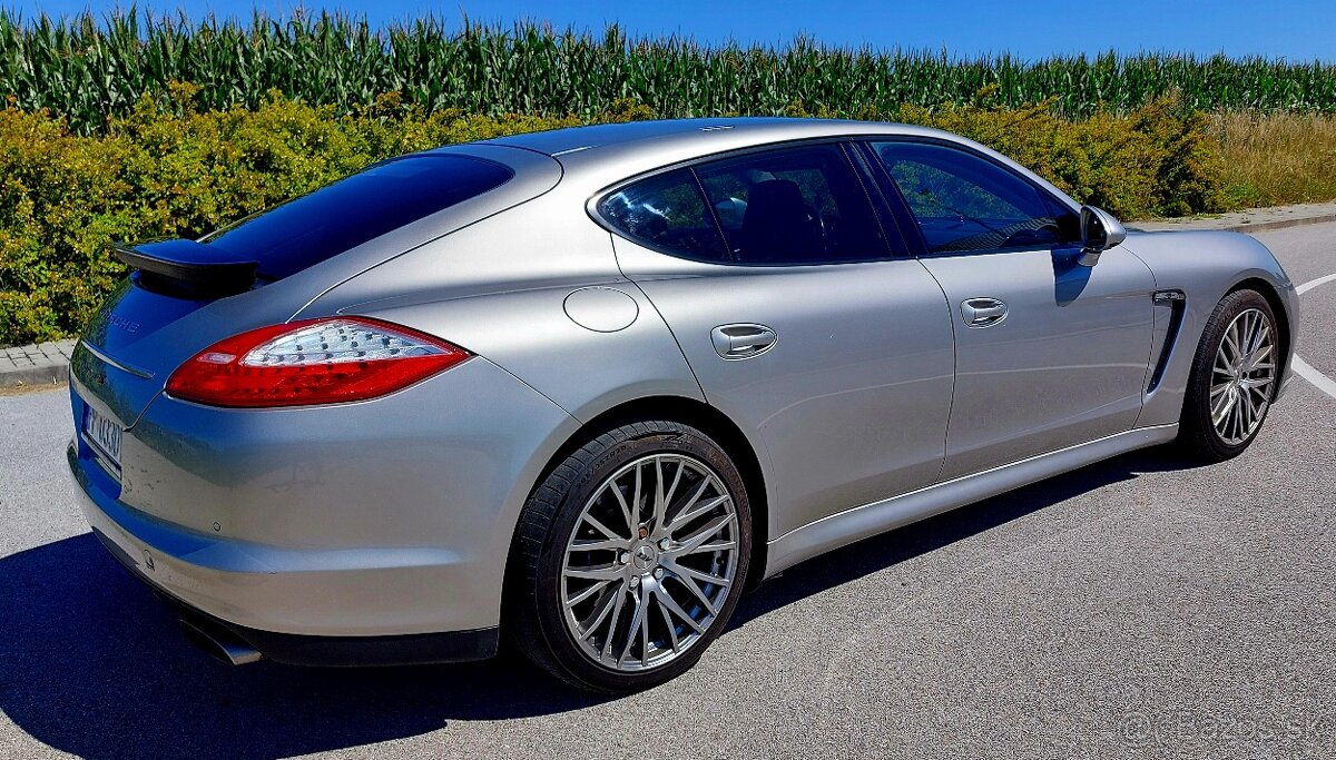 Porsche Panamera 3,6 V6 220kW 4x4 - výmena možná - 6