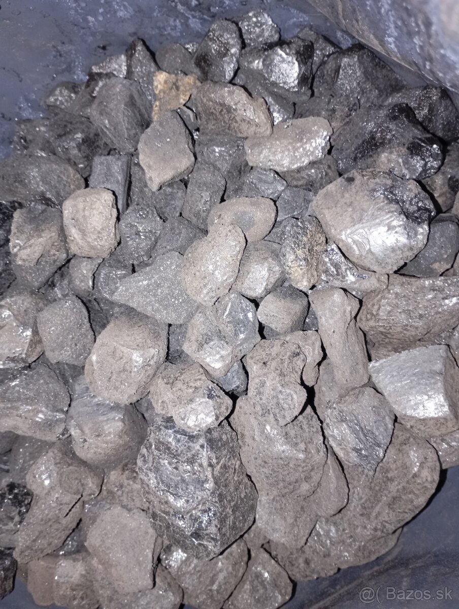 Palivové drevo a čierne uhlie - 6