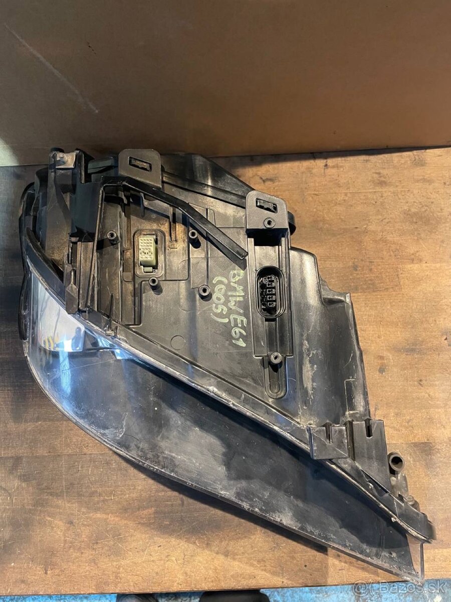 Predné svetla BMW E60/E61 - 6