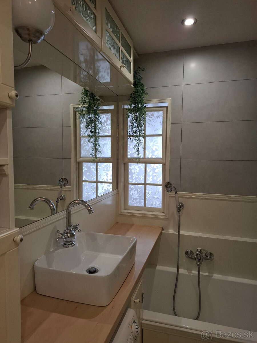 Prenajmem 1 izbový byt. - 6