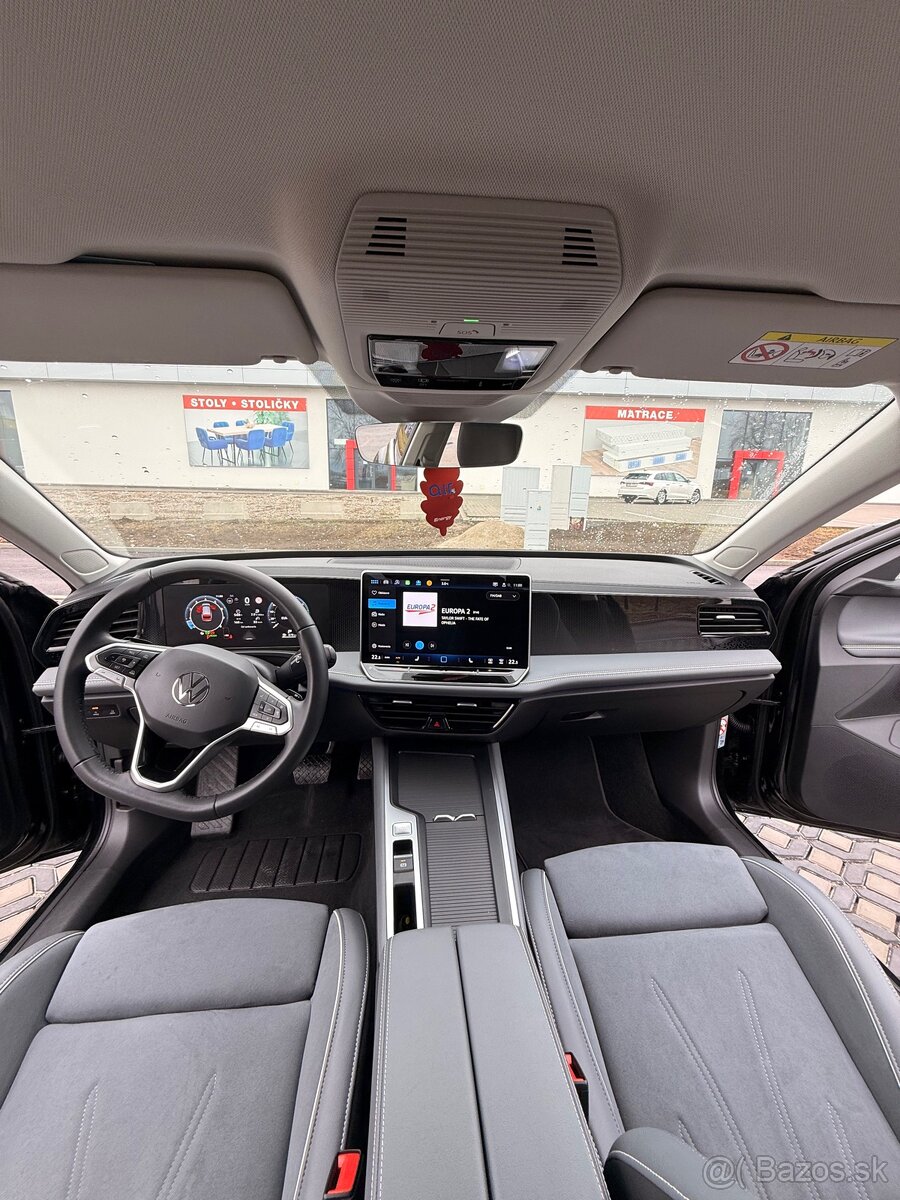 Volswagen Passat B9 - 6