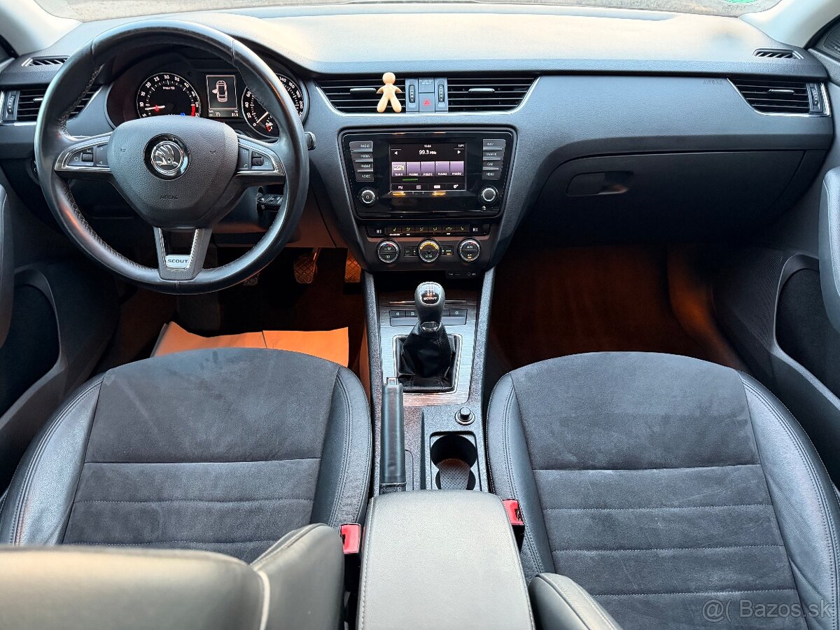 ŠKODA OCTAVIA SCOUT 2.0 TDI 110kW 4x4 - 6