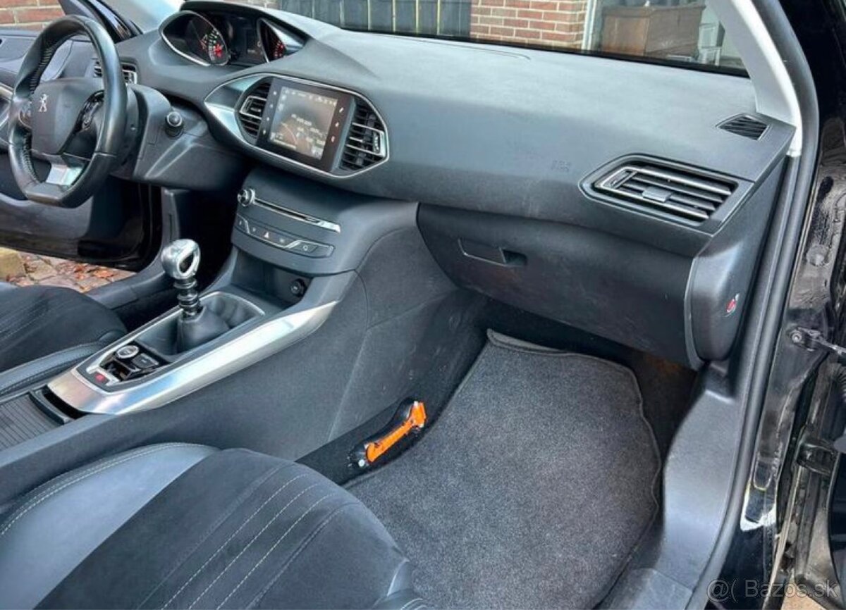 Peugeot 308 allure 1.2 pure TEC benzine - 6