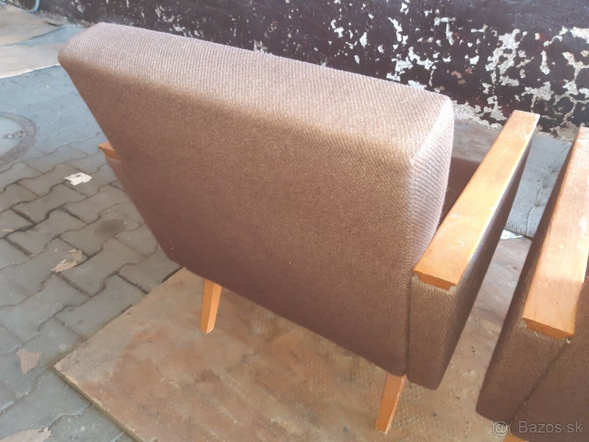 Kreslá RETRO rôzne, zelené, hnedé, modré, červené - 6