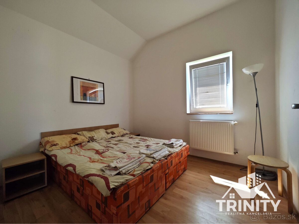 Na predaj Penzión / Apartmánový dom v obci Podhájska – pohled 6