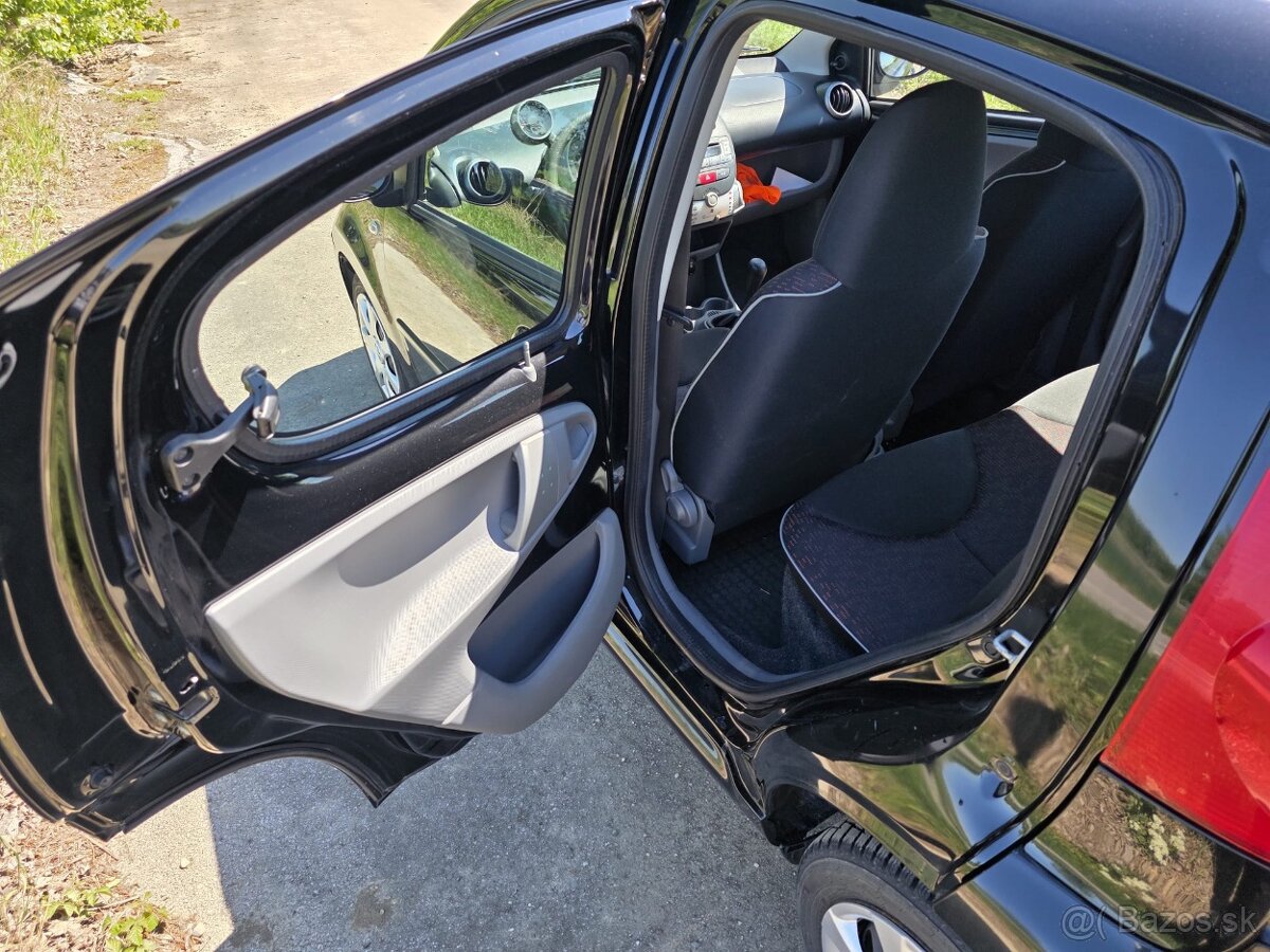 Peugeot 107 - 6