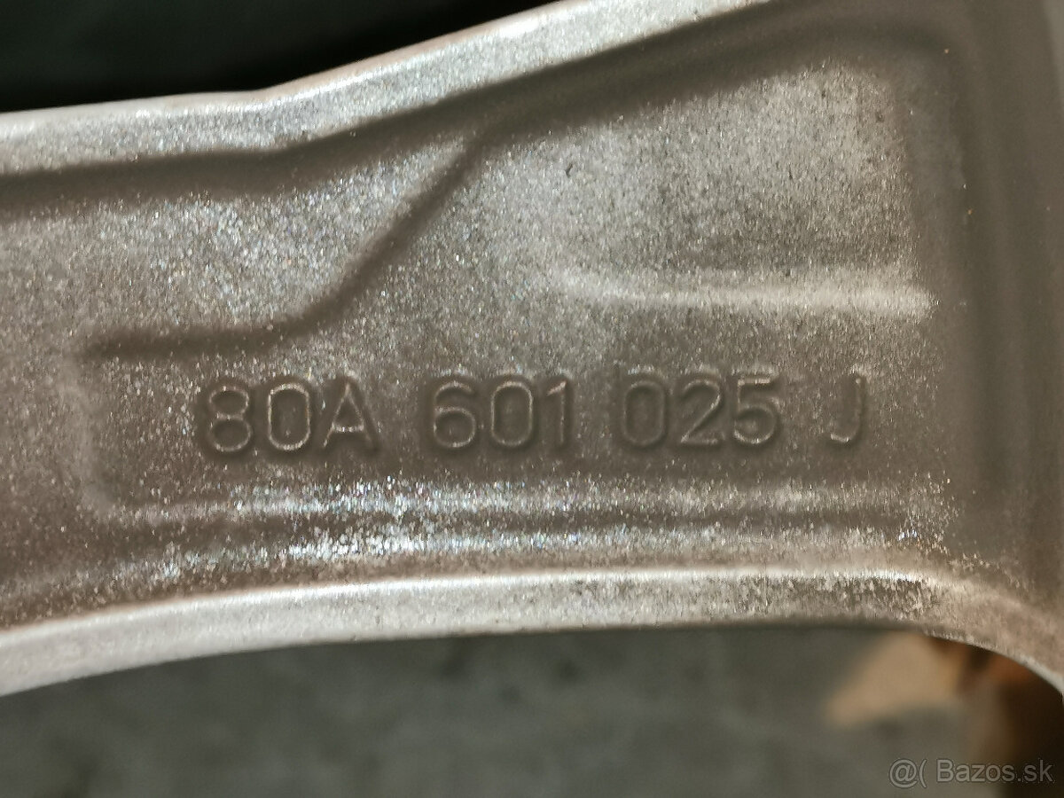 Audi Q5 (FY) - originál 17" alu disky - 6