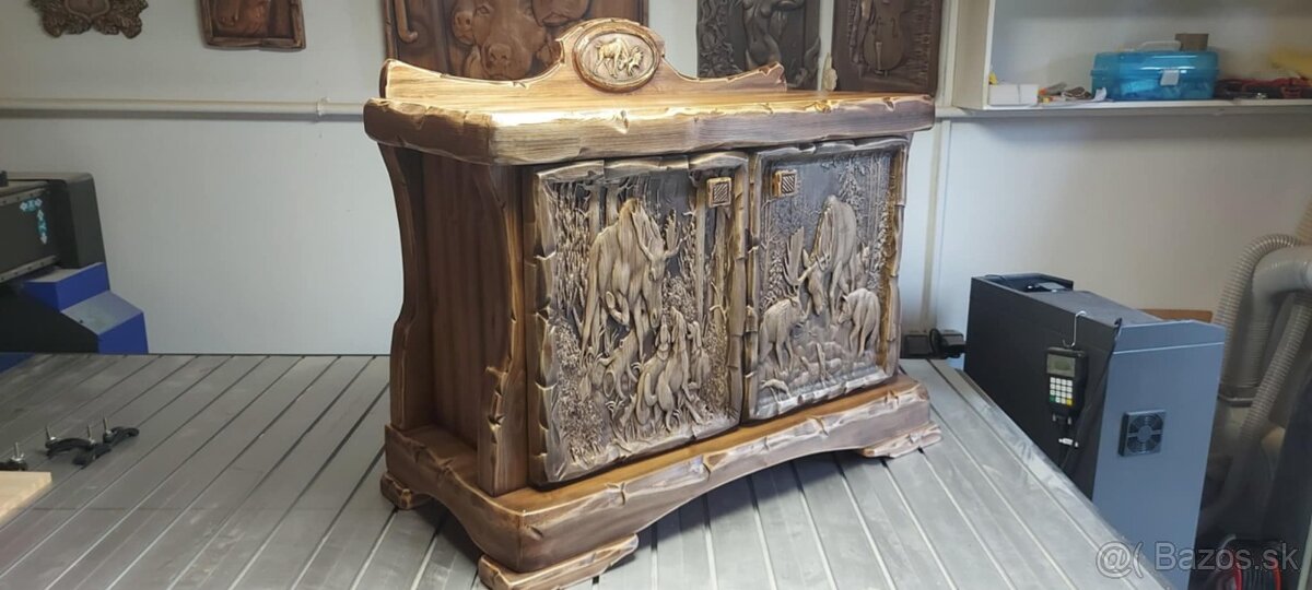 Drevená komoda Poľovnicke motivy v-80vm,s-120cm - 6