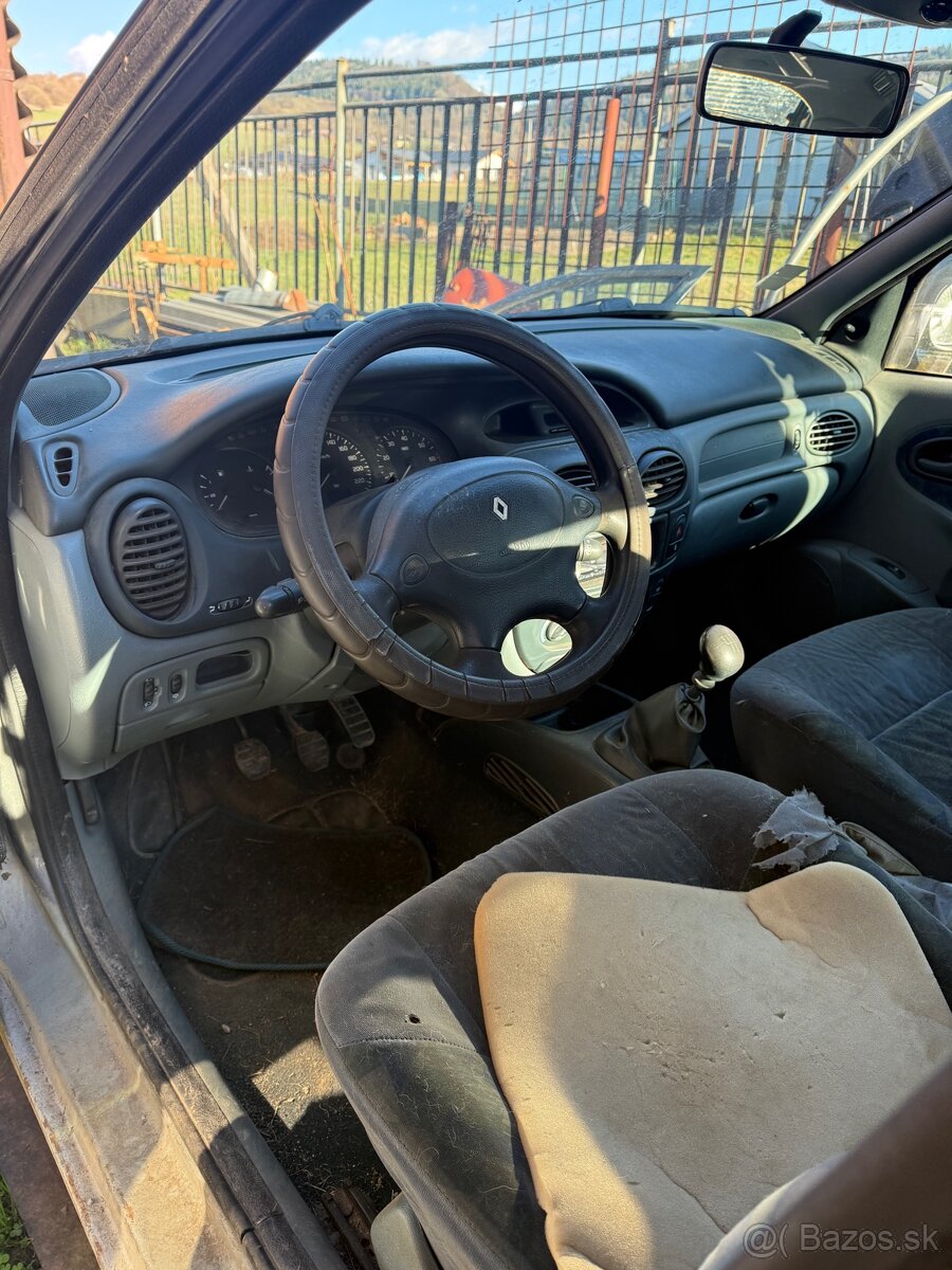 Renault Megane - 6