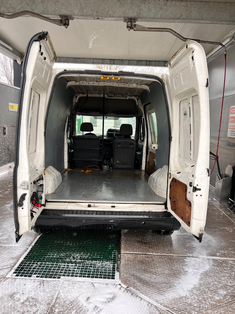 Ford connect - 6