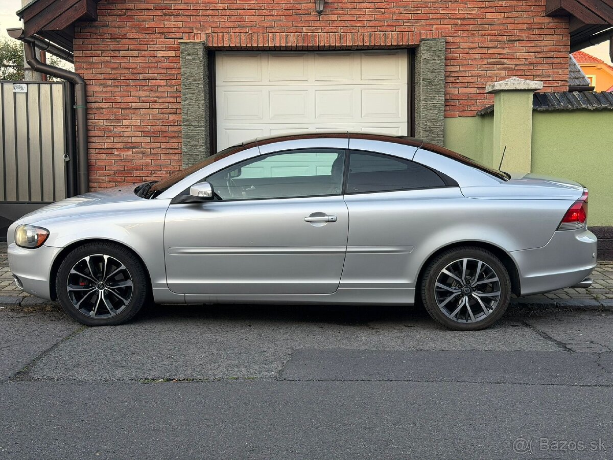 Volvo C70 2.4 D5 Cabrio Summum TOP STAV - 6