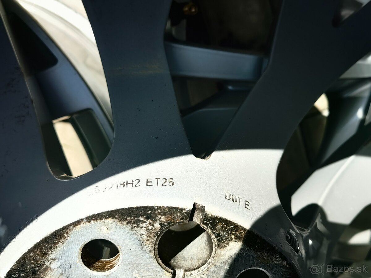 Volkswagen Tiguan, Touareq, Škoda superb , seat 5x112 r18 - 6