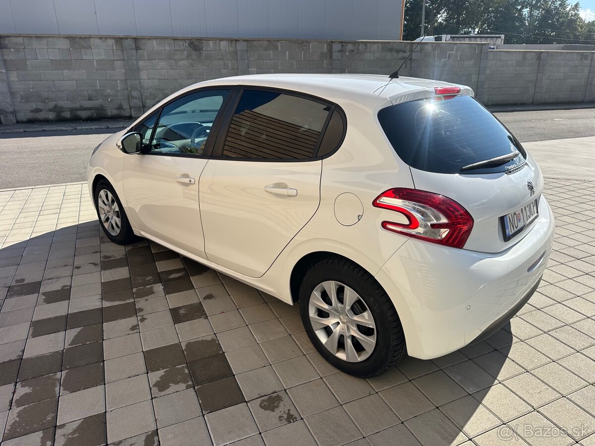 Peugeot 208 1.4 HDi - 6