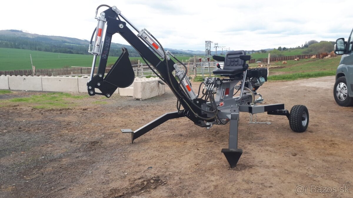 Minibager, Kráčajúci minibager MB-360 - 6