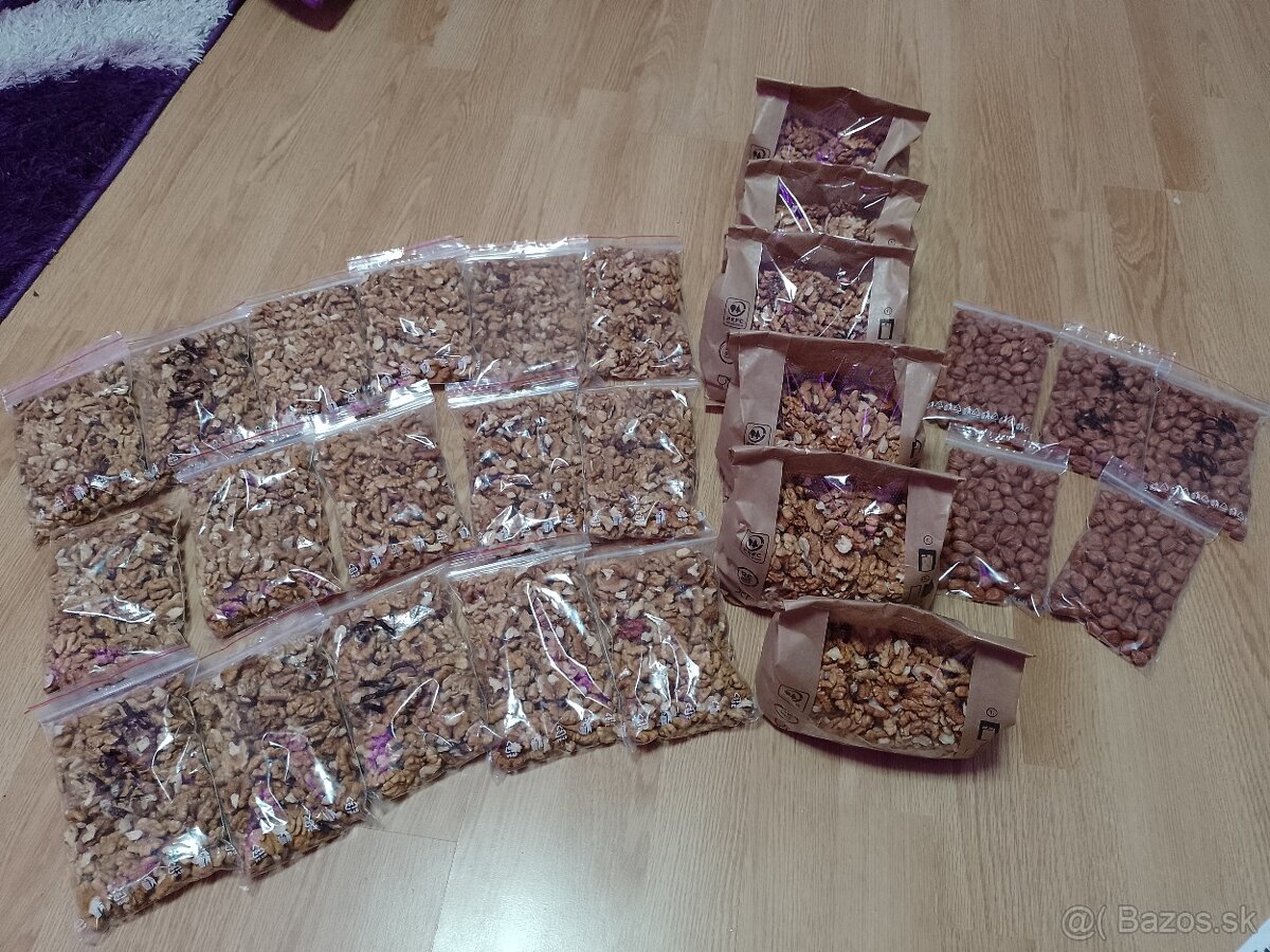 Vlašske orechy lúpane, Lieskovce lúpane 9€+posta - 6