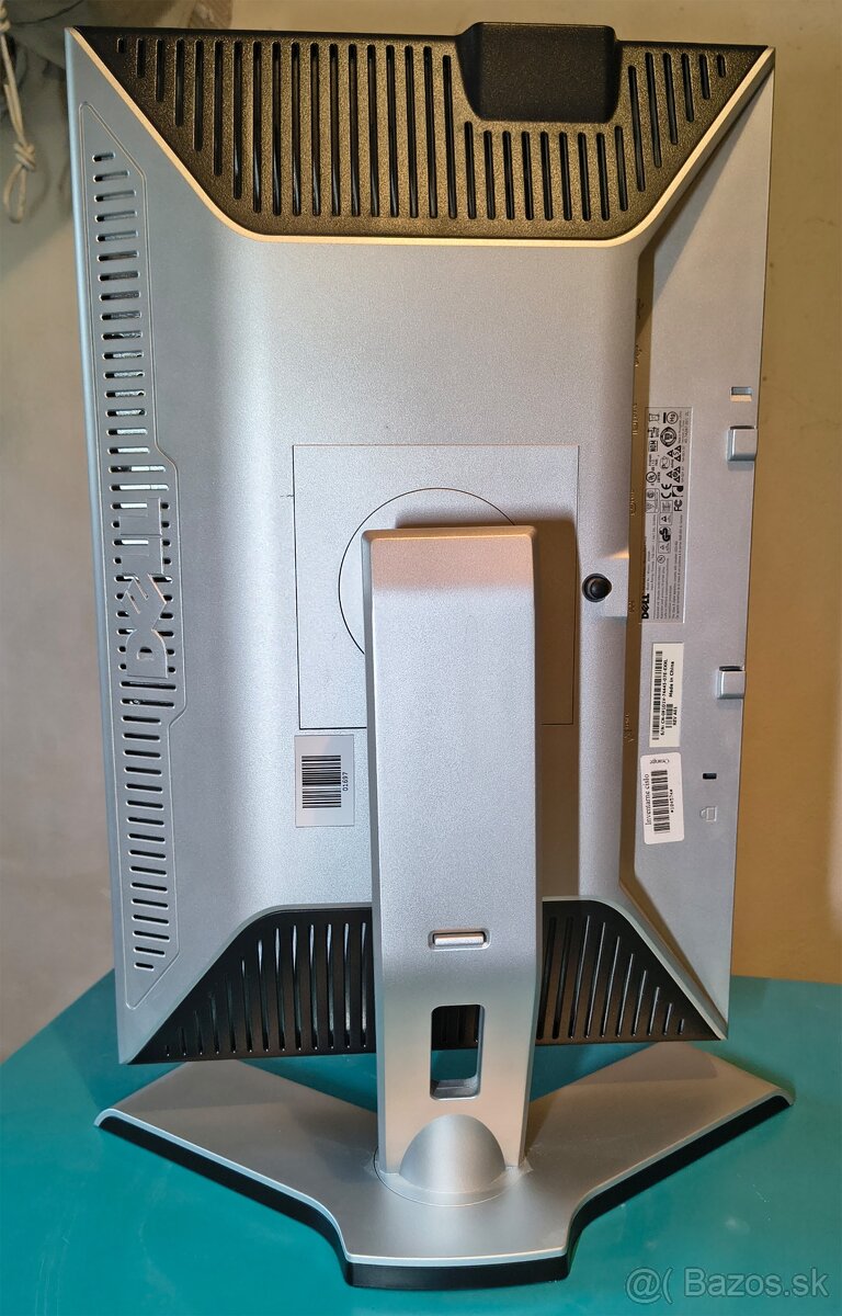 Monitory Dell Ultrasharp 2009Wt 2ks (+ PC Dell grátis) - 6