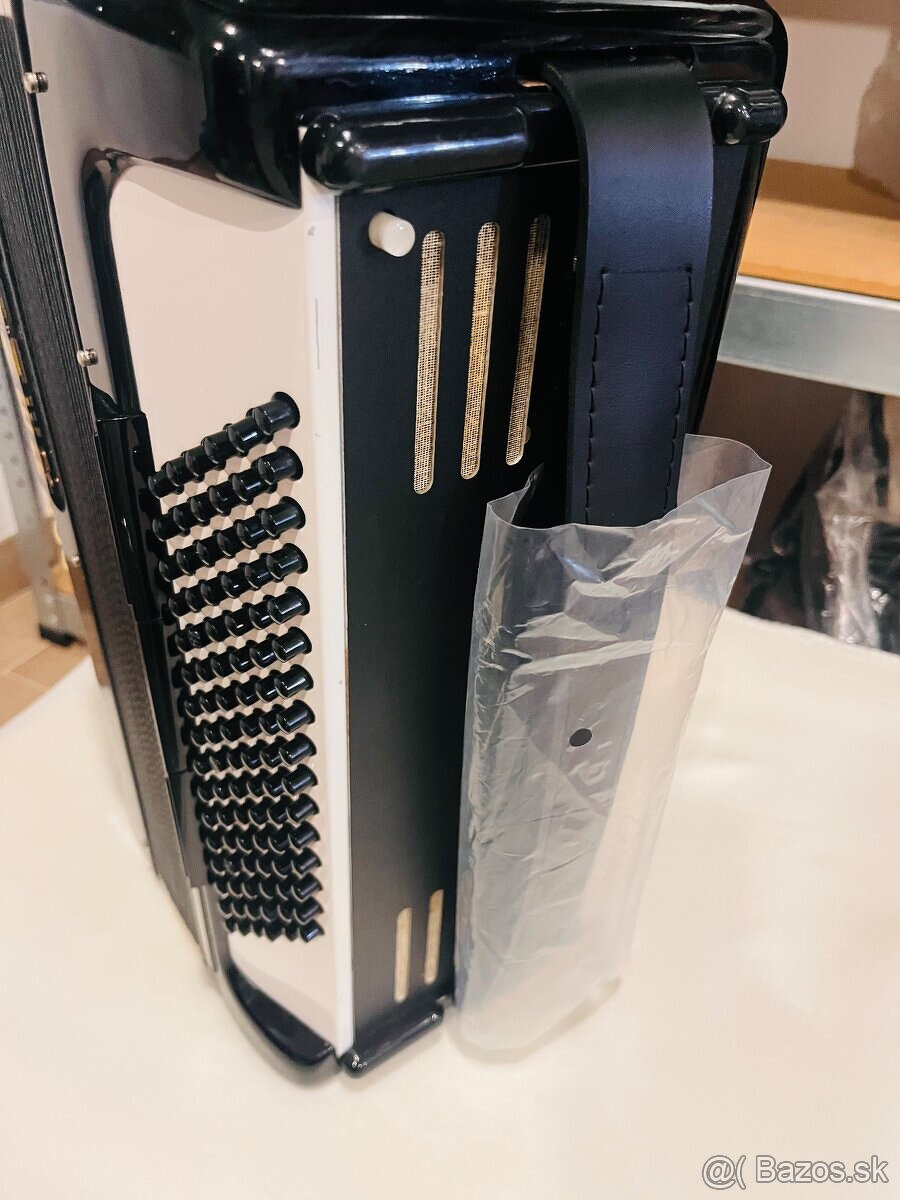 Predám akordeón Hohner Verdi II N- 96 Basový - Made in Germa - 6