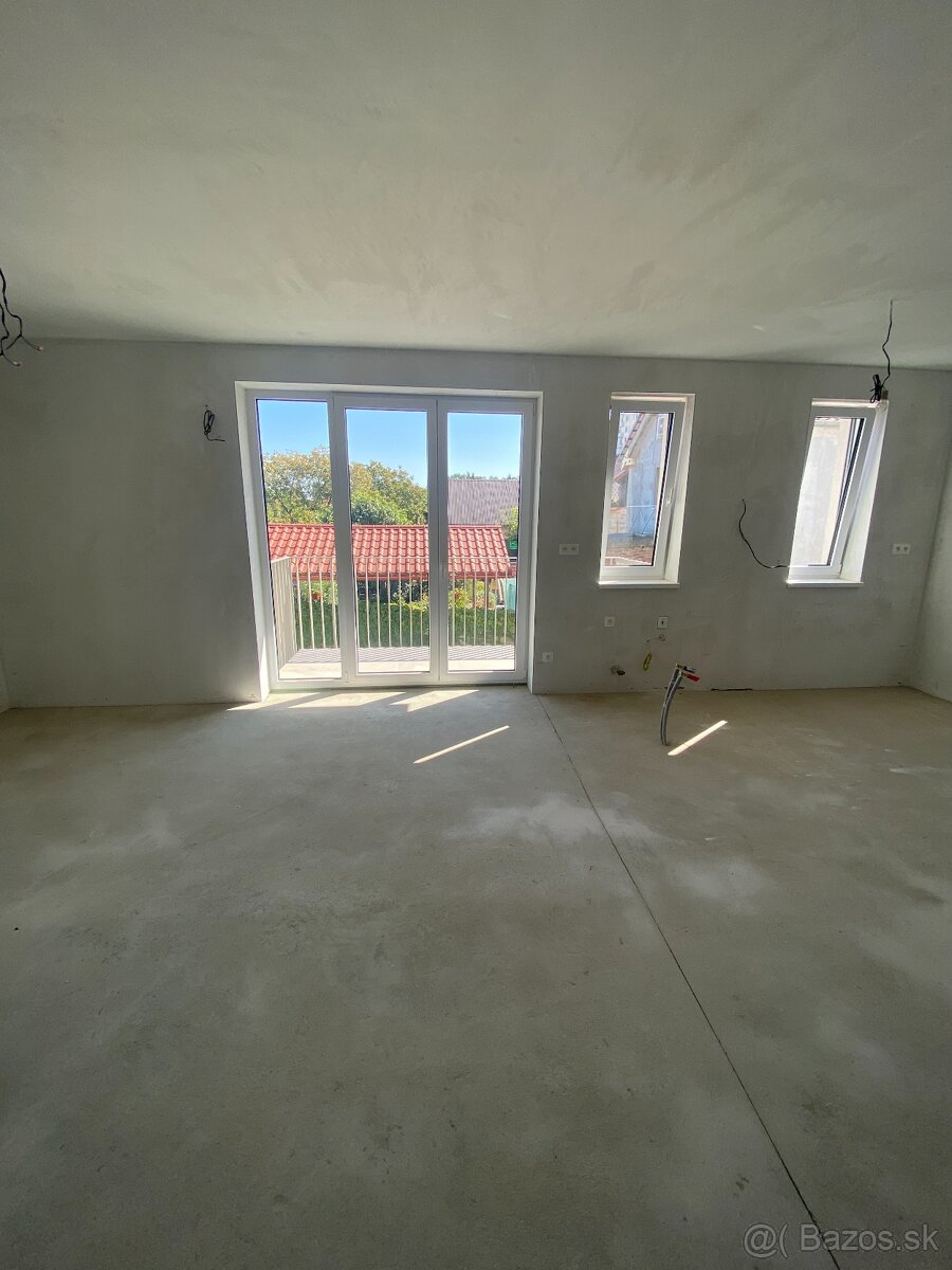 Novostavba 2i byt CENTRUM Hlohovec- skolaudovaný 09/2024 - 6