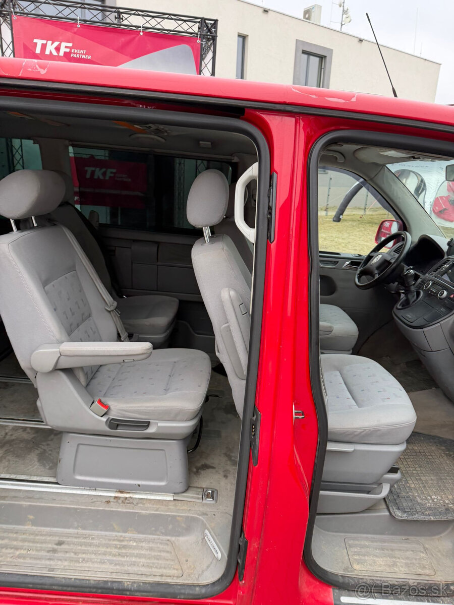Volkswagen Multivan 2.5 TDI | 7 míst | Webasto | Bez koroze - 6