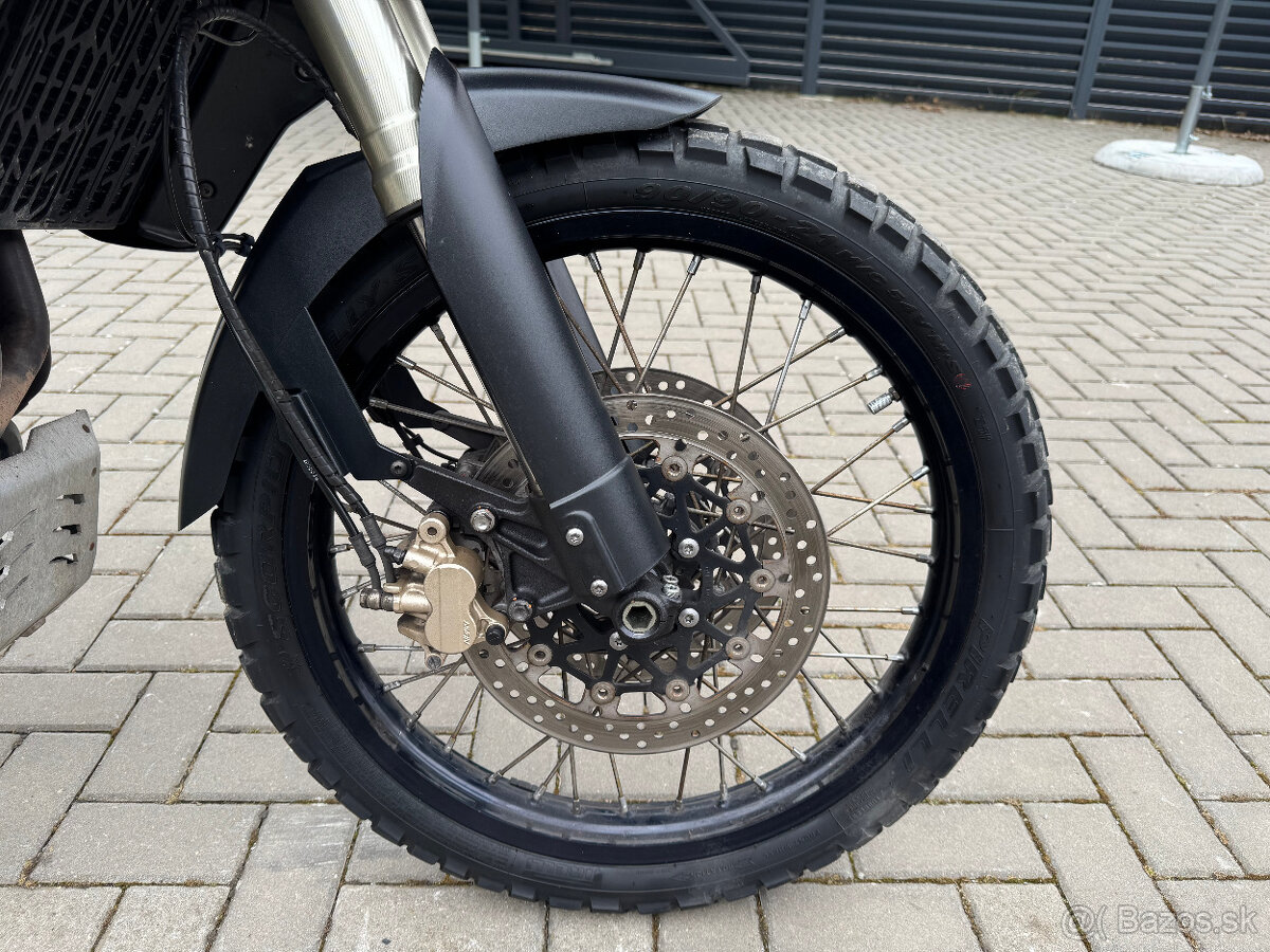 Triumph Tiger 800 XC - 6