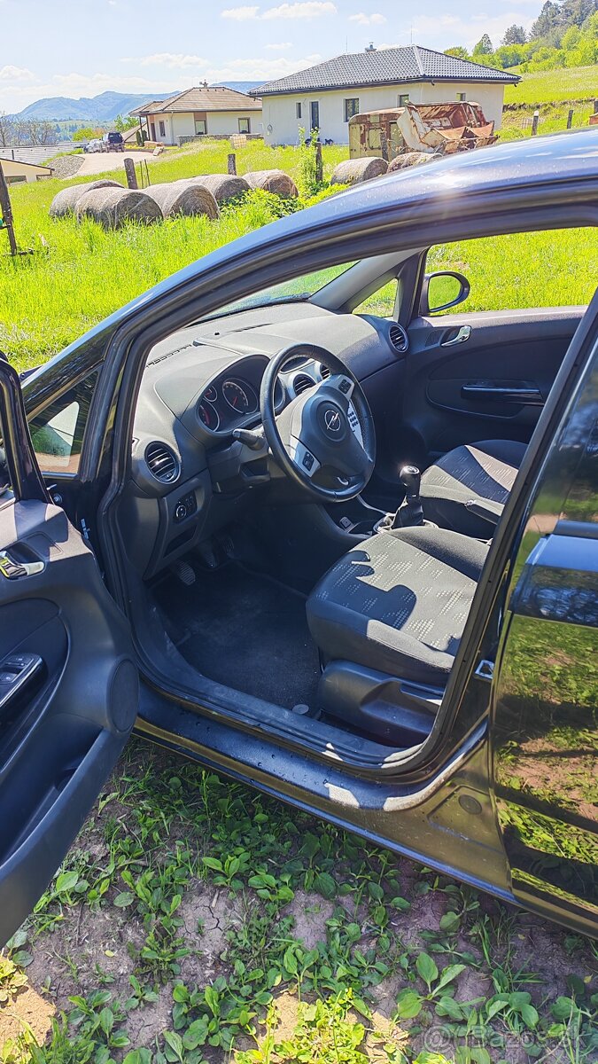 Opel corsa D 1.2 benzin r.v.2011 - 6