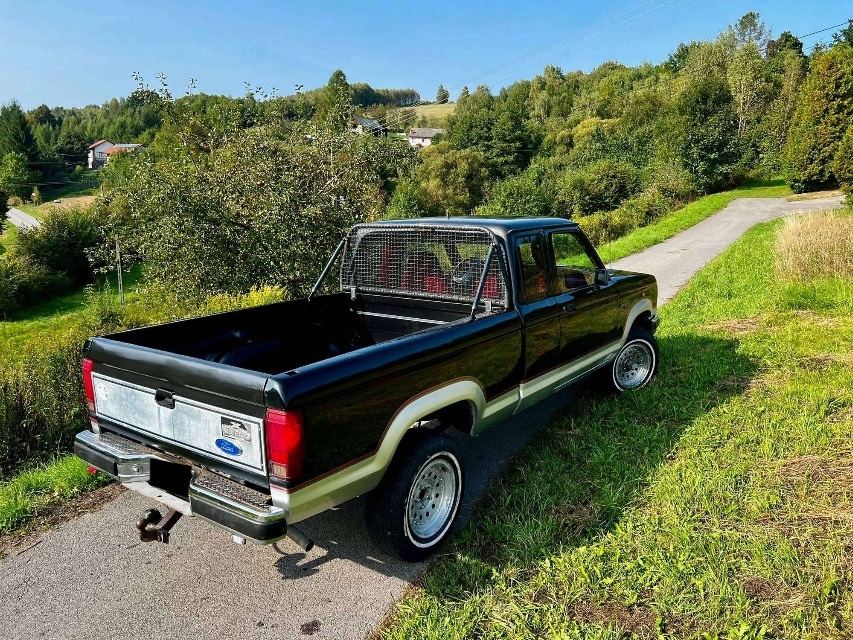 Ford Ranger XLT z roku 1989 - 6