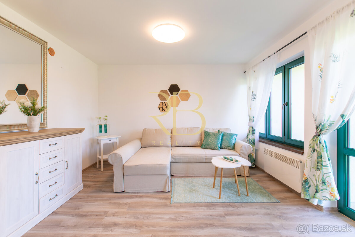 NA PREDAJ _Dizajnová chata_komplet_rekonšt._ Rakaca - 6