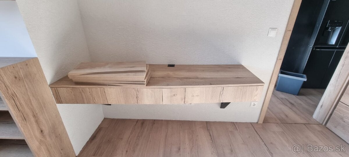 Predám krásnu skrinu - 6