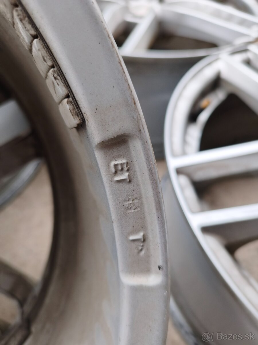 Zliatinové disky Dezent TR R18 - 6