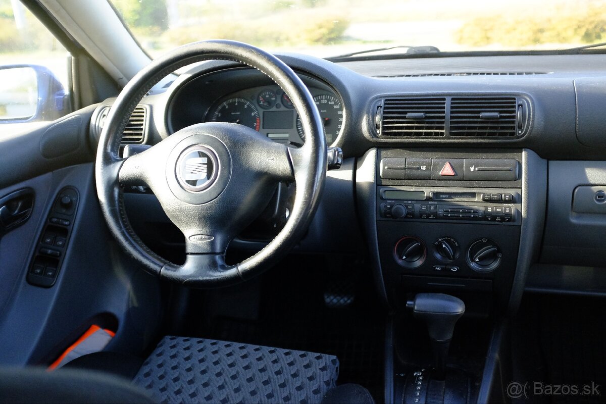 Seat Leon 1.6 benzín, automat , r.v.2000 - 6