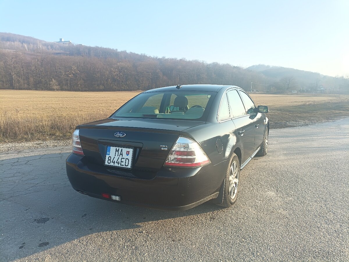 Ford Taurus SEL 3.5 V6 (2008) - 6