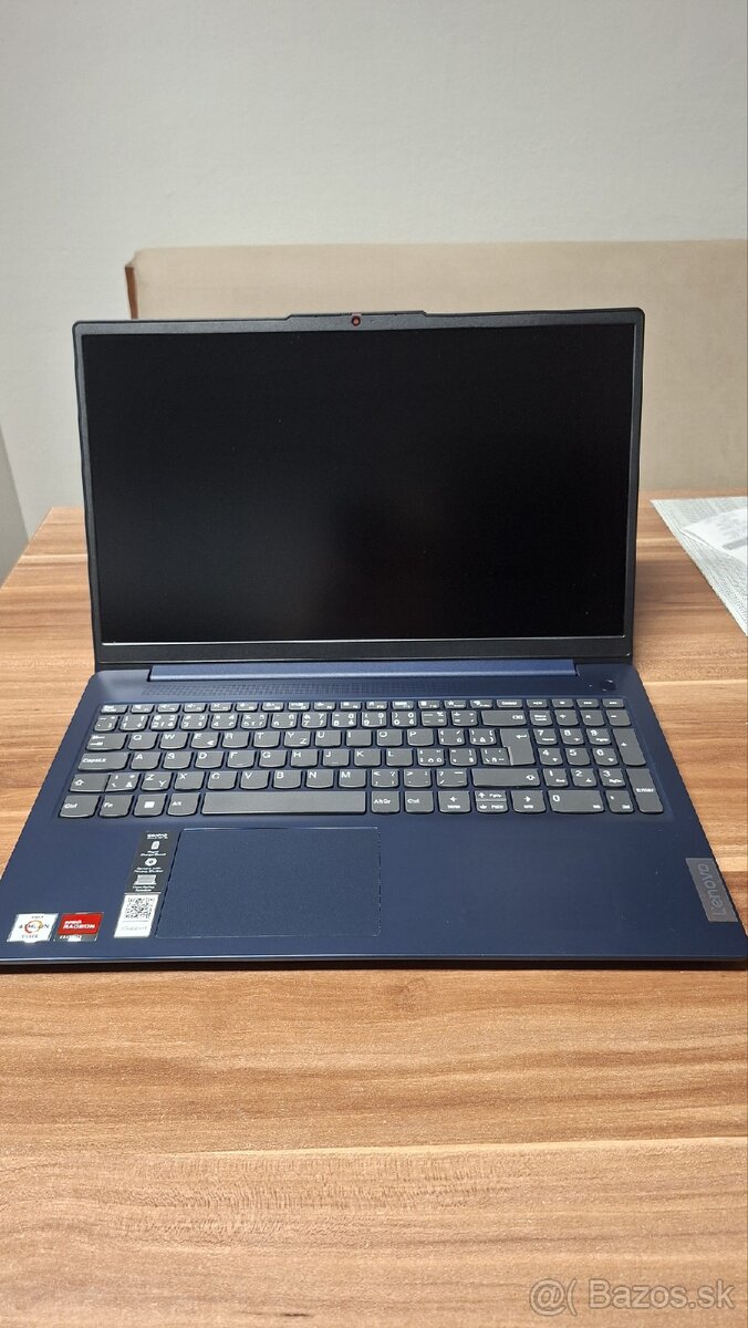 Lenovo Ideapad Slim 3 - 6