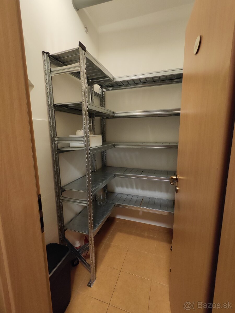 Prenájom 2-izbový byt - 6