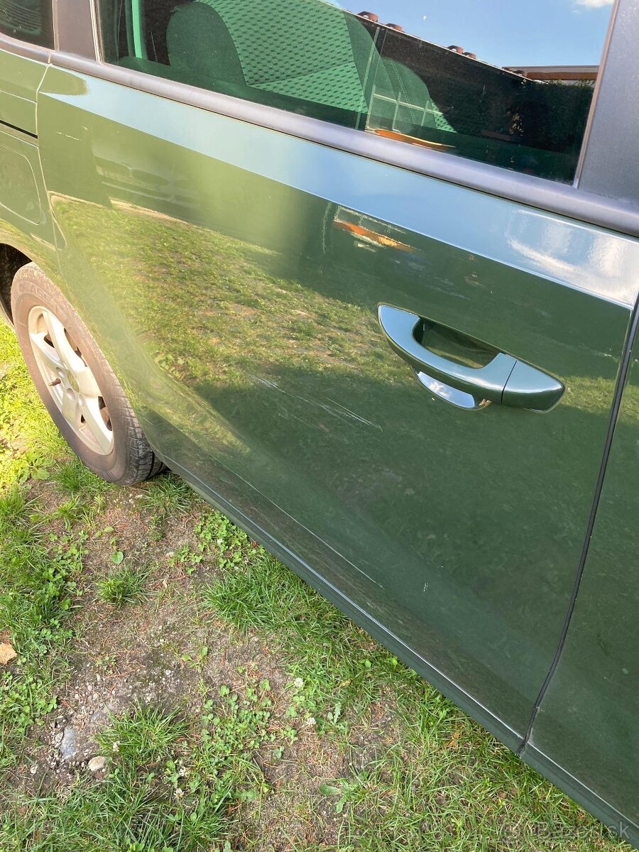 VW Sharan 2,0 tdi - 6