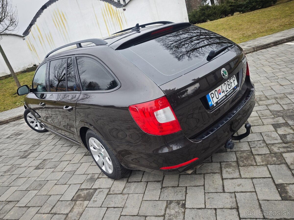 Škoda Superb 2 Combi 1.6 TDI Elegance - 6
