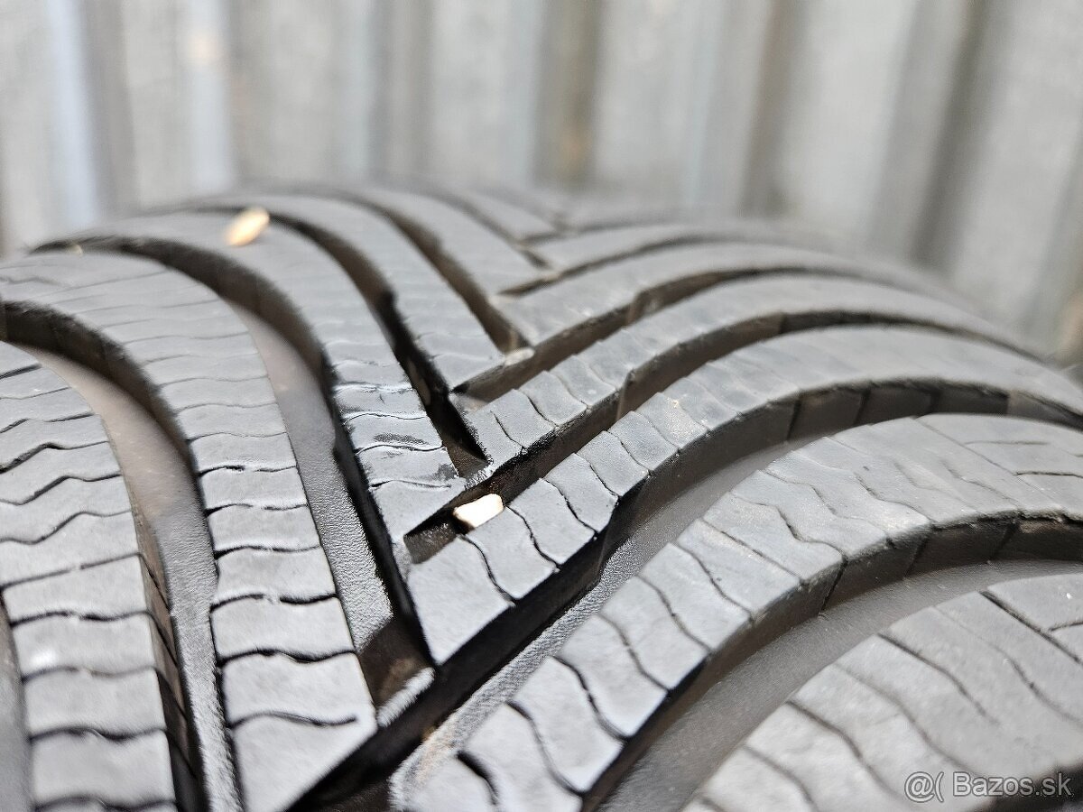 Originálna zimná sada VW - 5x112 r16 + 205/60 r16 92H - 6