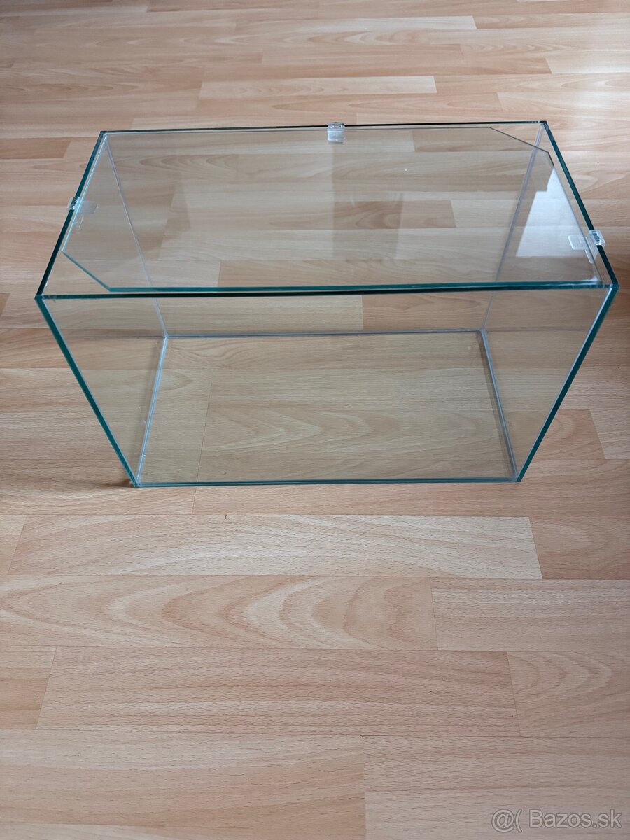 Akvárium + príslušenstvo - 6