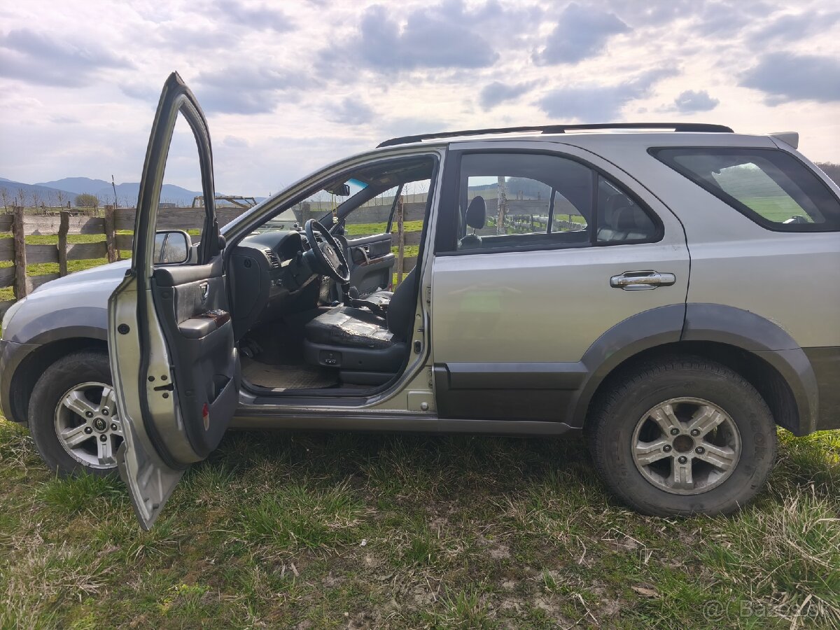 Predám Kia Sorento rok 2003 - 6
