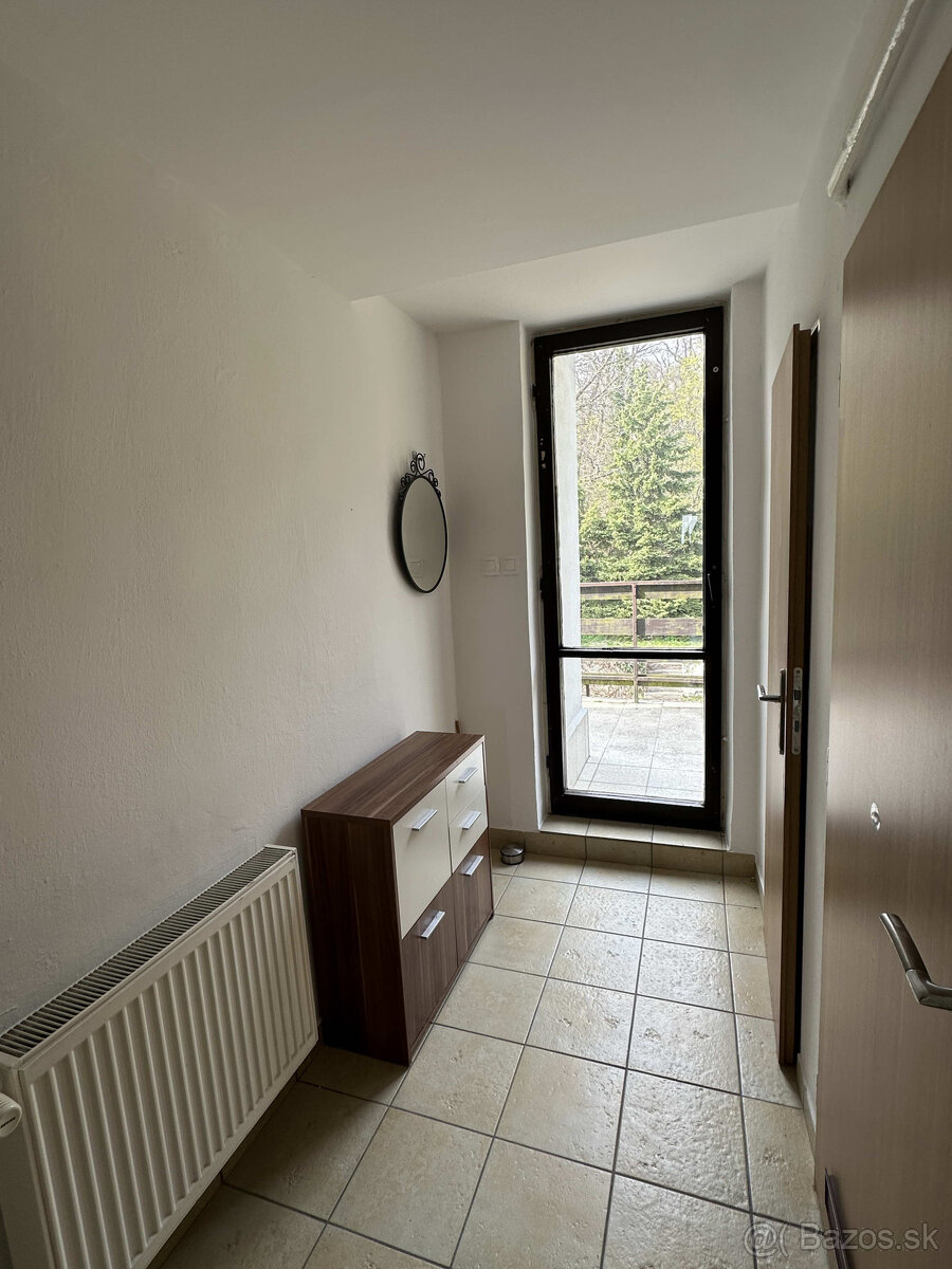 Prenájom- Bratislava III/Koliba - Brečtanová ul. - romantick - 6