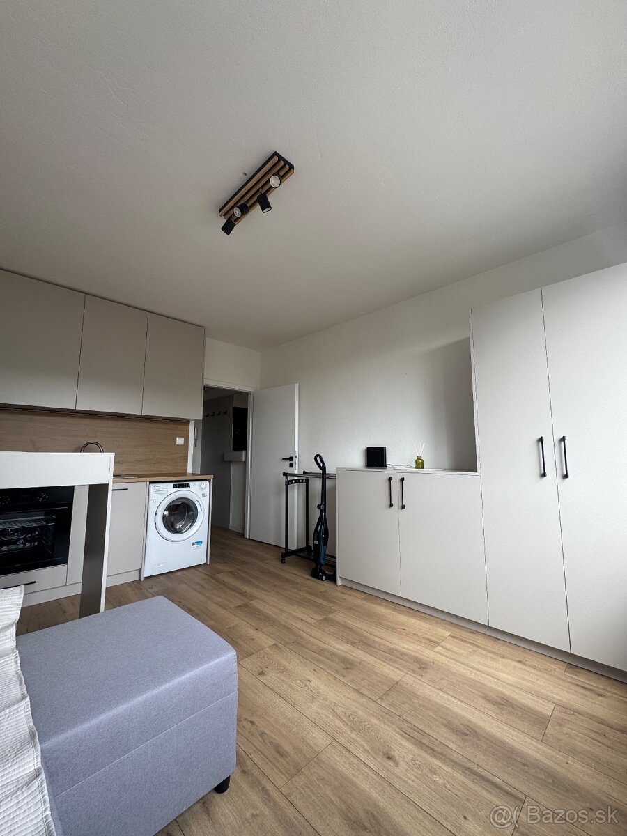 Dám do nájmu prerobenú garsonku - 6