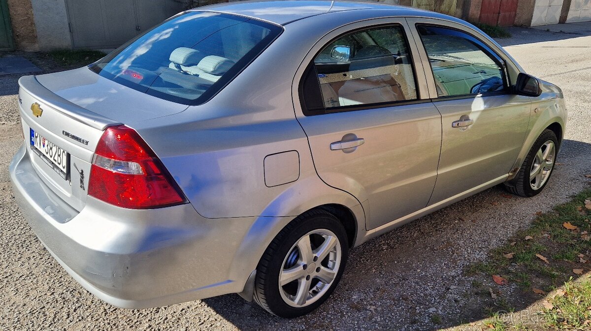 Chevrolet Aveo - 6