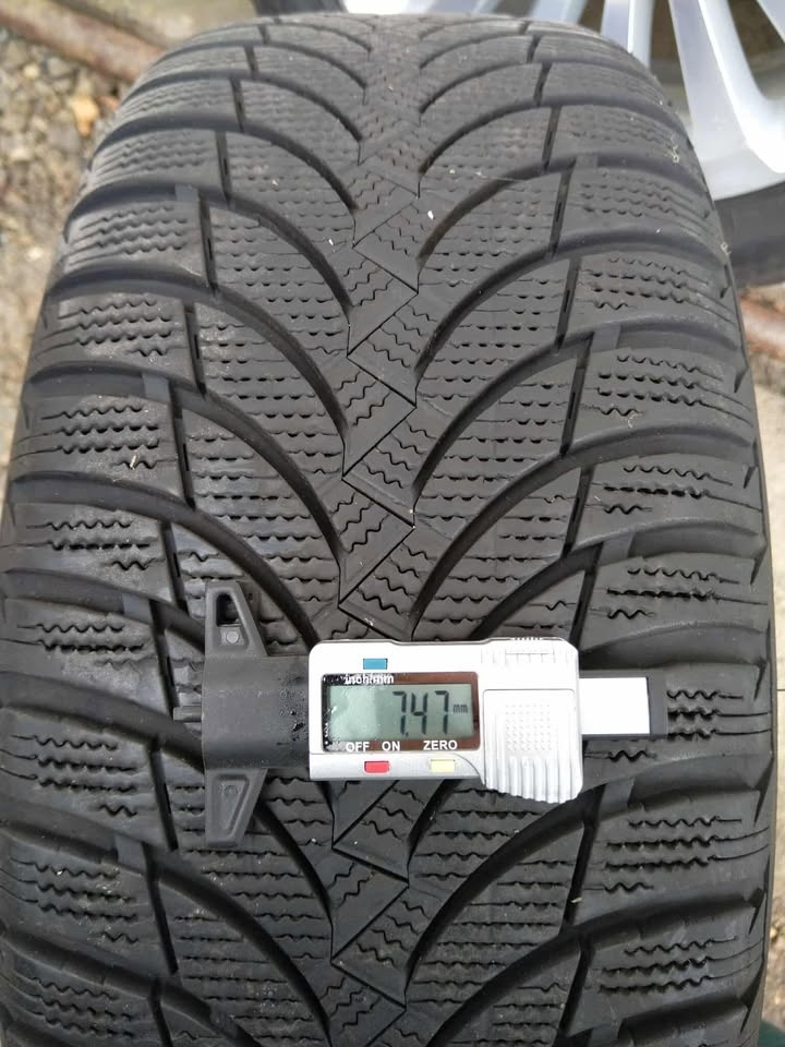 Alu 5 x 112 R 17 + zimné 225/50 17. - 6