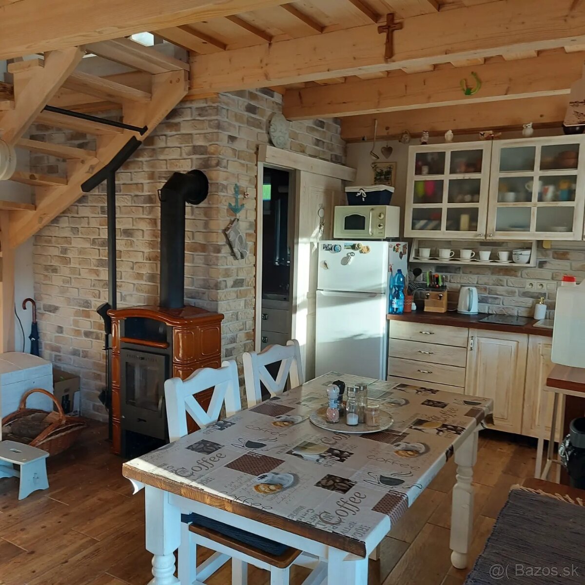 Chata pri Veľkom Kolpašskom jazere v obci Banský Studenec - 6